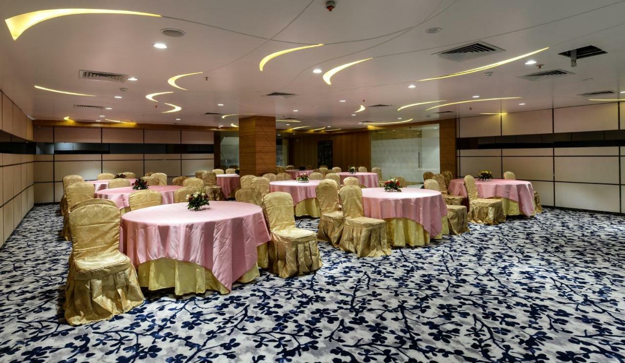 Hotel Atishay Bhopal Extérieur photo